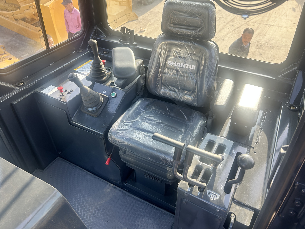 SHANTUI SD22 - דחפור: תמונה 5 SHANTUI SD22 - דחפור: תמונה 5