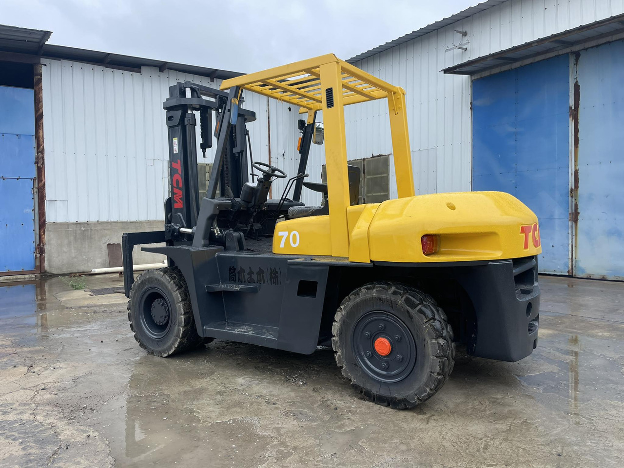 TCM FD70 - מלגזה חשמלית: תמונה 1 TCM FD70 - מלגזה חשמלית: תמונה 1