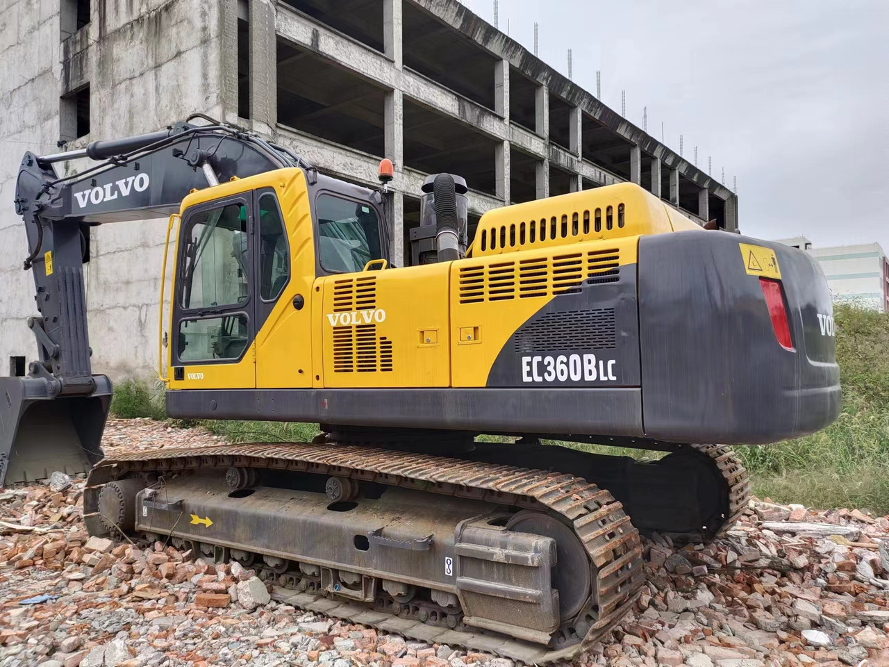VOLVO EC360 - מחפר סורק: תמונה 2 VOLVO EC360 - מחפר סורק: תמונה 2