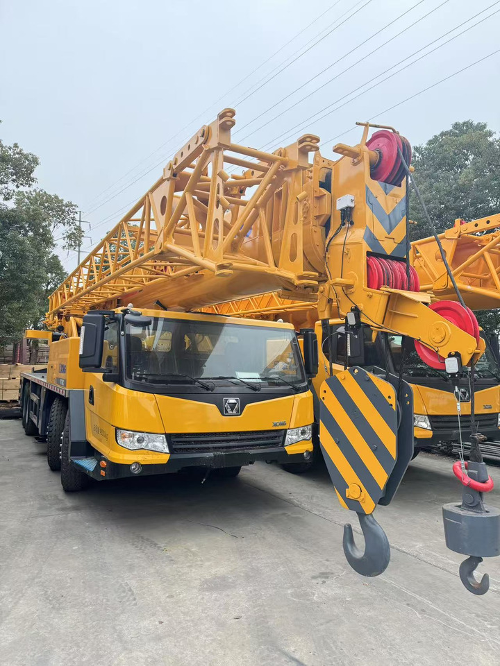 XCMG 70tons crane QY70K QY70 - עגורן נייד: תמונה 1 XCMG 70tons crane QY70K QY70 - עגורן נייד: תמונה 1