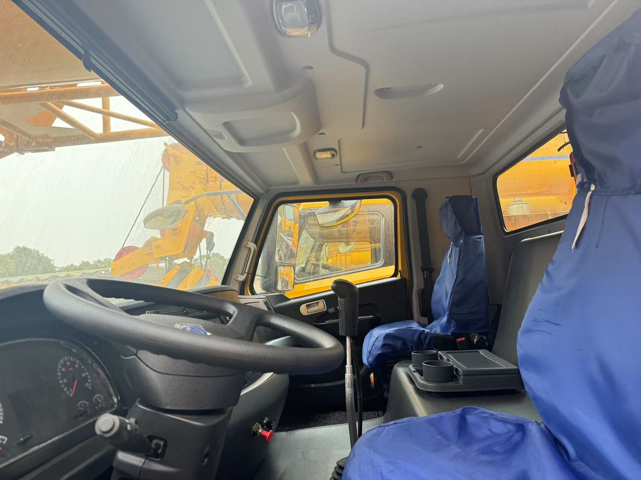 XCMG 70tons crane QY70K QY70 - עגורן נייד: תמונה 4 XCMG 70tons crane QY70K QY70 - עגורן נייד: תמונה 4