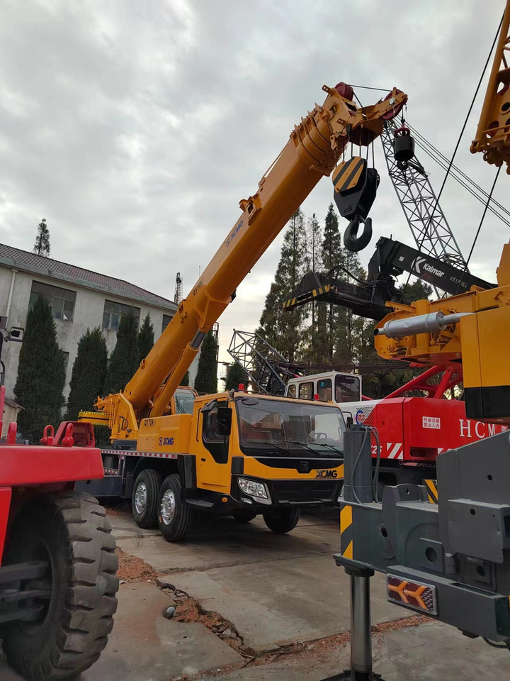 XCMG QY70K good condition QY25K QY50K QY100K QY130K China brand mobile crane - עגורן נייד: תמונה 4 XCMG QY70K good condition QY25K QY50K QY100K QY130K China brand mobile crane - עגורן נייד: תמונה 4