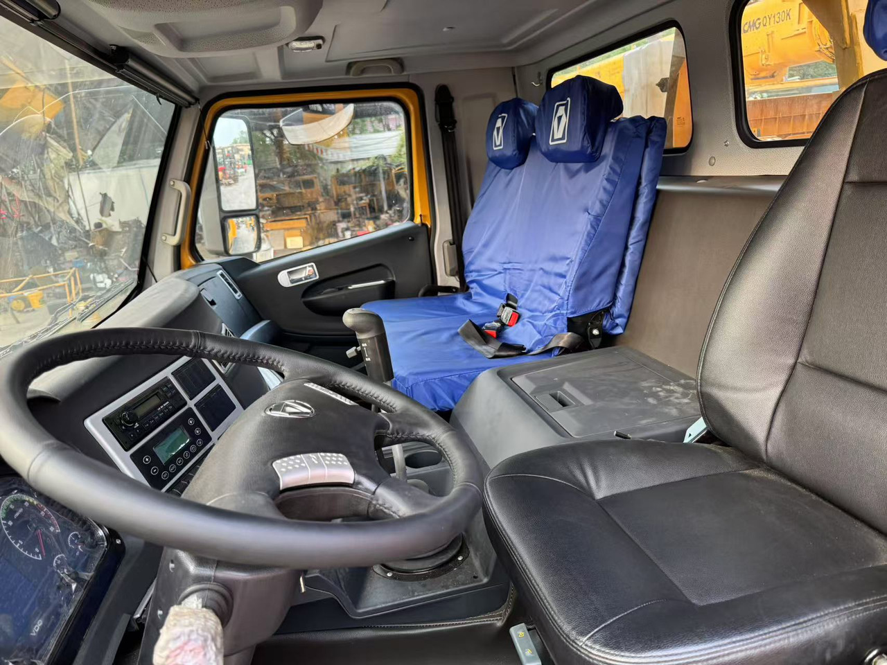 XCMG QY70K - עגורן נייד: תמונה 3 XCMG QY70K - עגורן נייד: תמונה 3