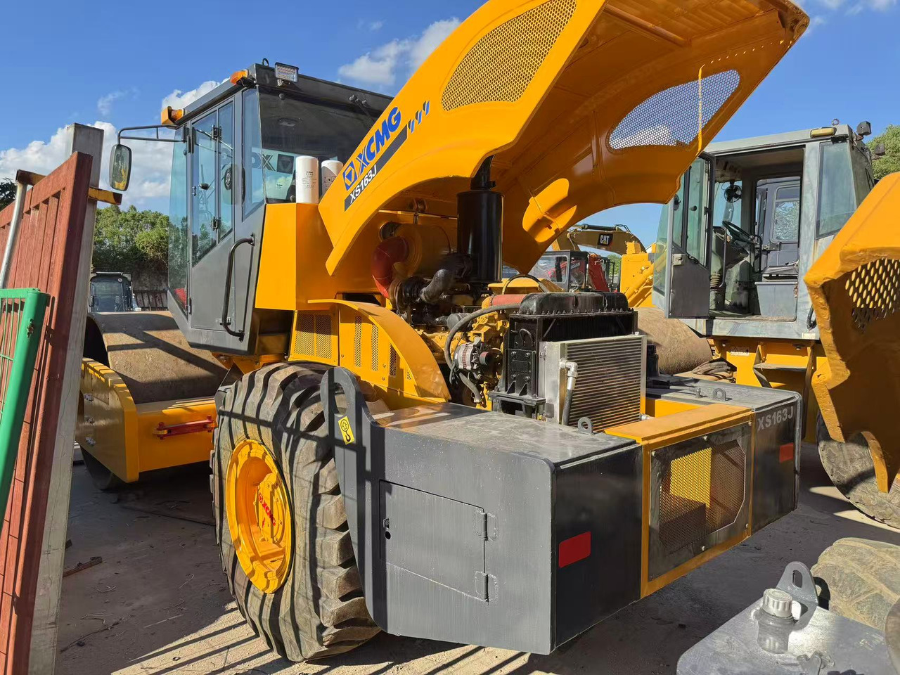 XCMG XS163J - רולר כביש: תמונה 3 XCMG XS163J - רולר כביש: תמונה 3