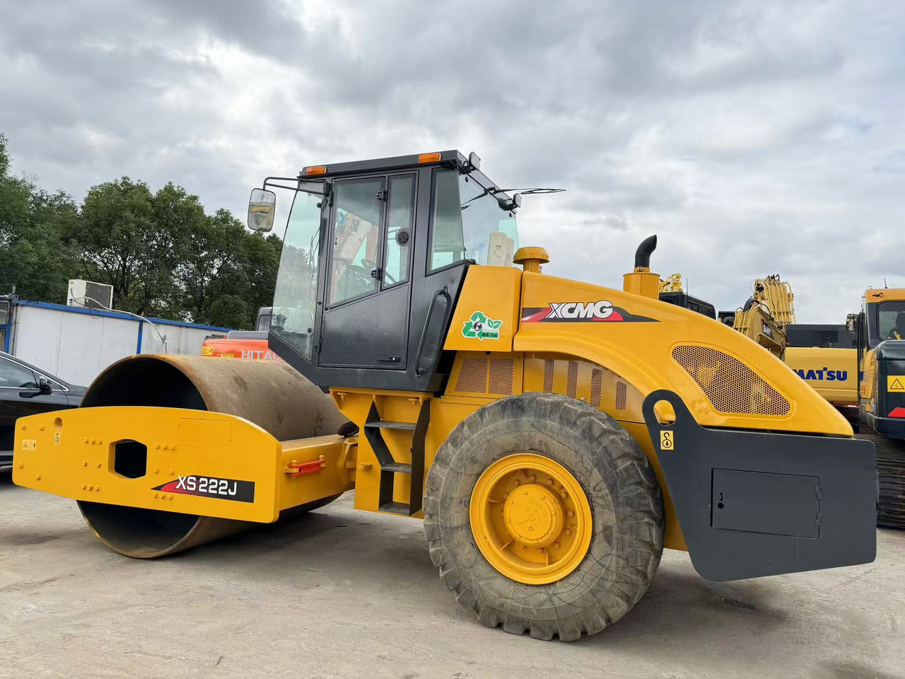 XCMG XS222J - מדחס: תמונה 1 XCMG XS222J - מדחס: תמונה 1