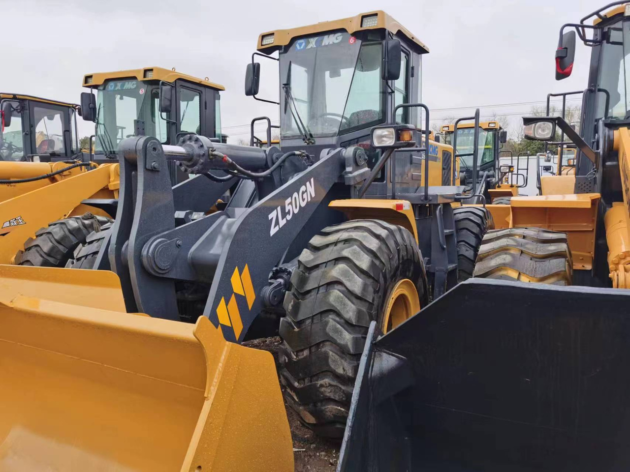 XCMG ZL50GN - מעמיס גלגלים: תמונה 1 XCMG ZL50GN - מעמיס גלגלים: תמונה 1