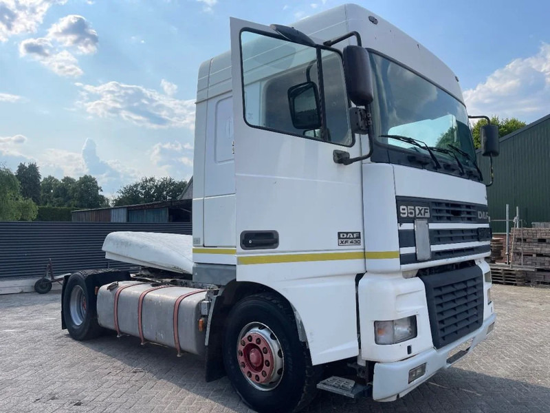 DAF XF 95.430 Tractor unit - יחידת טרקטור: תמונה 1 DAF XF 95.430 Tractor unit - יחידת טרקטור: תמונה 1