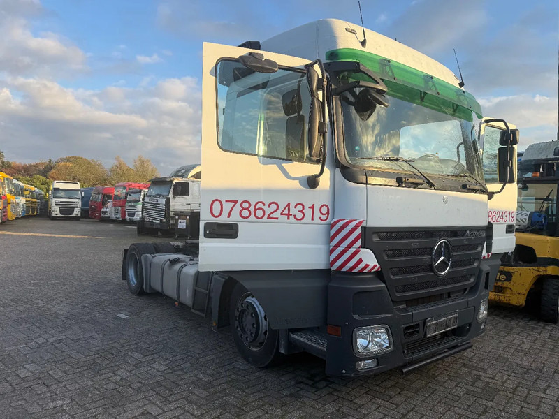 Mercedes-Benz Actros 1844 Tractor unit - יחידת טרקטור: תמונה 1 Mercedes-Benz Actros 1844 Tractor unit - יחידת טרקטור: תמונה 1
