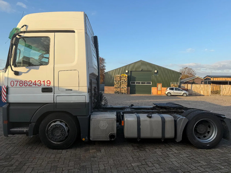 Mercedes-Benz Actros 1844 Tractor unit - יחידת טרקטור: תמונה 5 Mercedes-Benz Actros 1844 Tractor unit - יחידת טרקטור: תמונה 5
