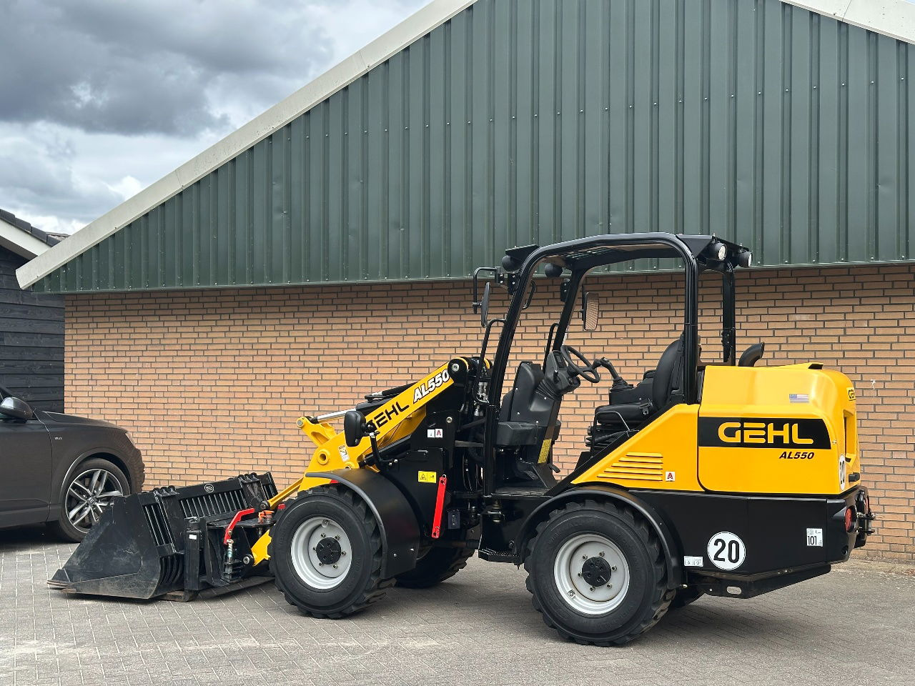 מעמיס גלגלים Gehl AL550: תמונה 6 מעמיס גלגלים Gehl AL550: תמונה 6