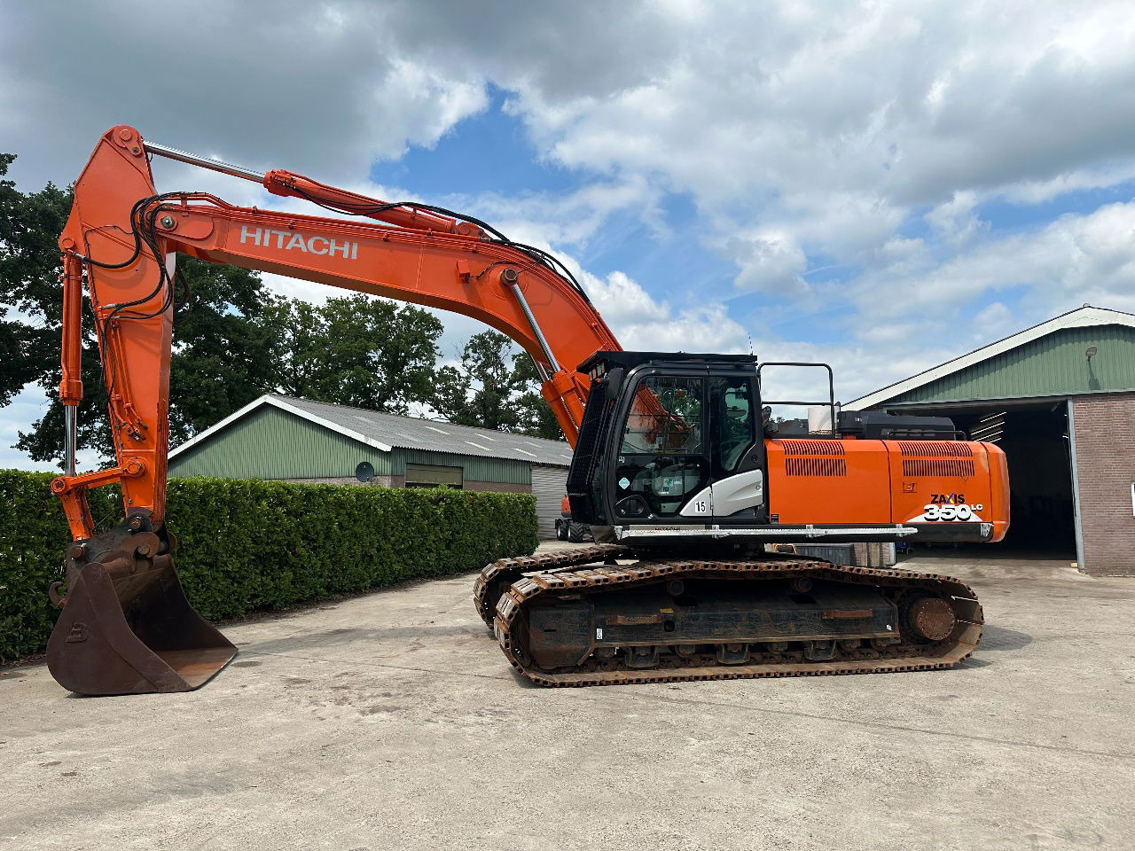 Hitachi ZX350LC-6 - מחפר סורק: תמונה 3 Hitachi ZX350LC-6 - מחפר סורק: תמונה 3