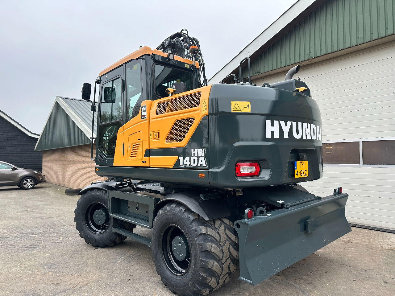 Hyundai HW140A - מחפר גלגלים: תמונה 3 Hyundai HW140A - מחפר גלגלים: תמונה 3
