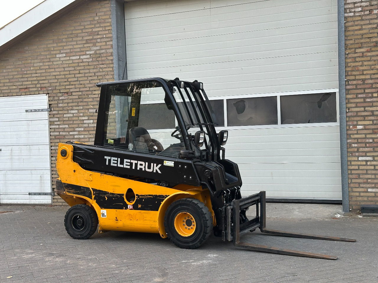 JCB TLT 2,5D - מלגזה: תמונה 4 JCB TLT 2,5D - מלגזה: תמונה 4