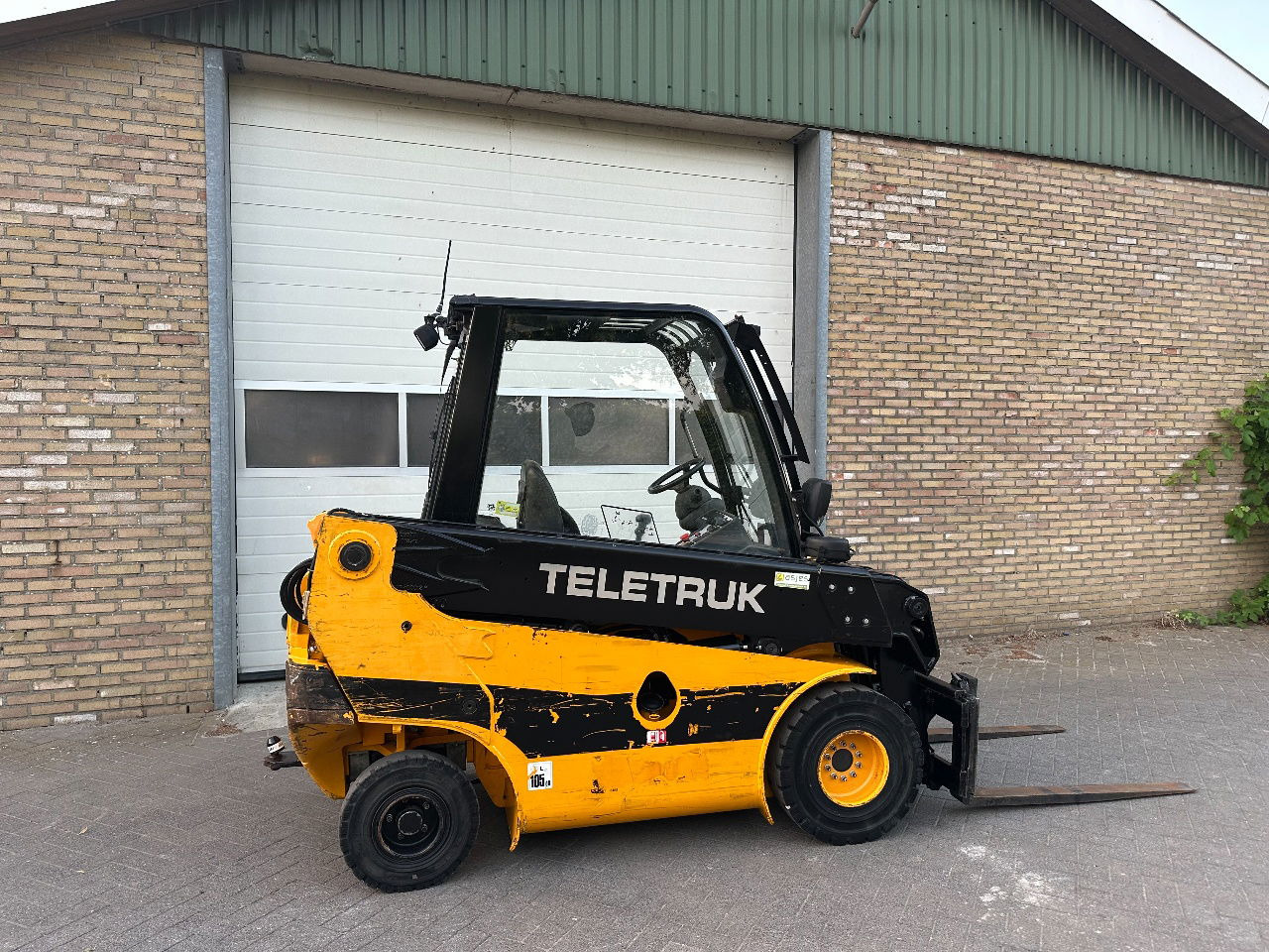 JCB TLT 2,5D - מלגזה: תמונה 3 JCB TLT 2,5D - מלגזה: תמונה 3