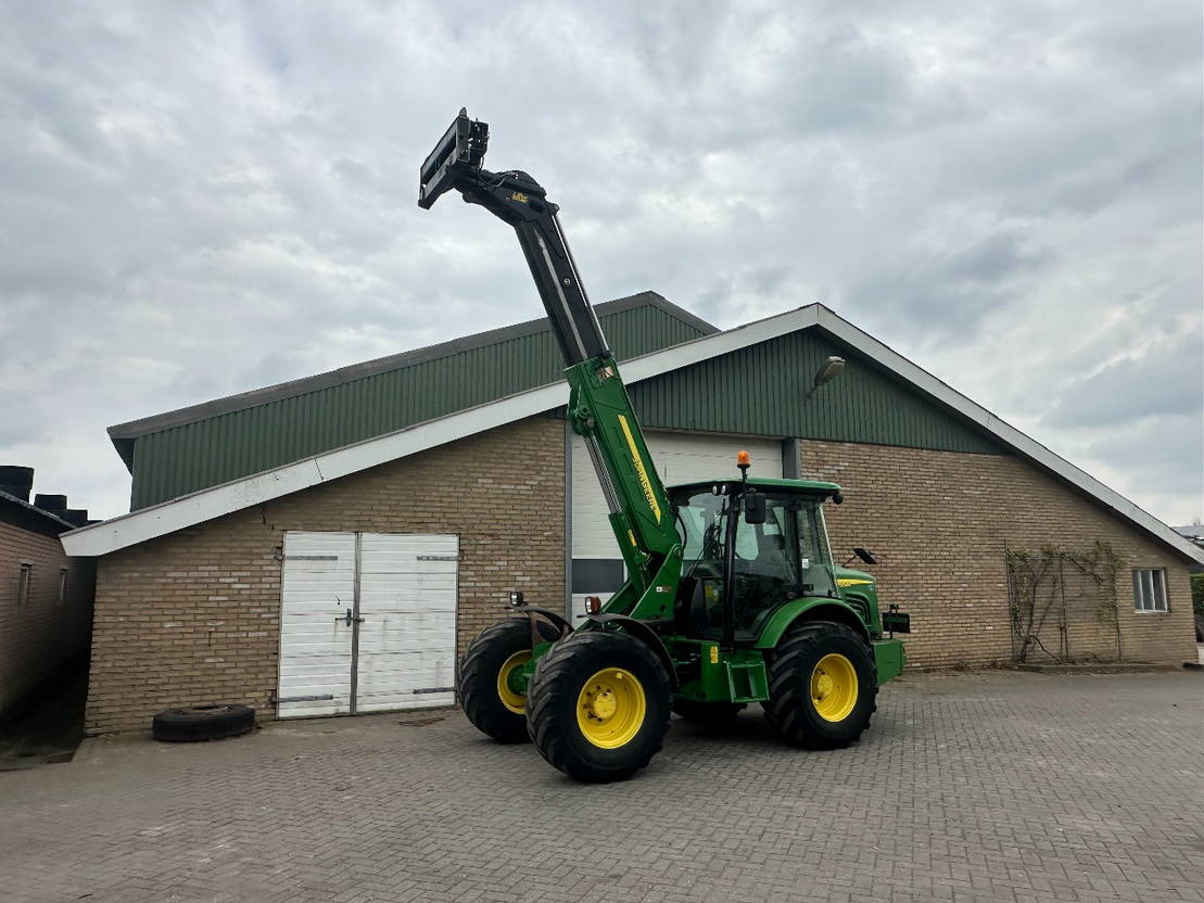 John Deere 3800 - מעמיס גלגלים טלסקופי: תמונה 5 John Deere 3800 - מעמיס גלגלים טלסקופי: תמונה 5