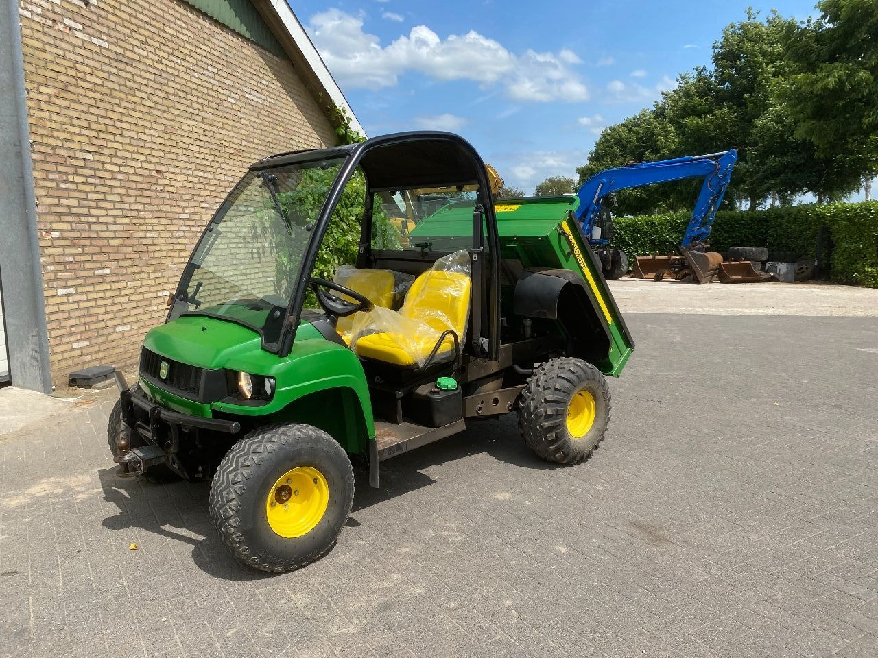 John Deere HPX 4X4 - רכב שטח/ טרקטורון: תמונה 1 John Deere HPX 4X4 - רכב שטח/ טרקטורון: תמונה 1