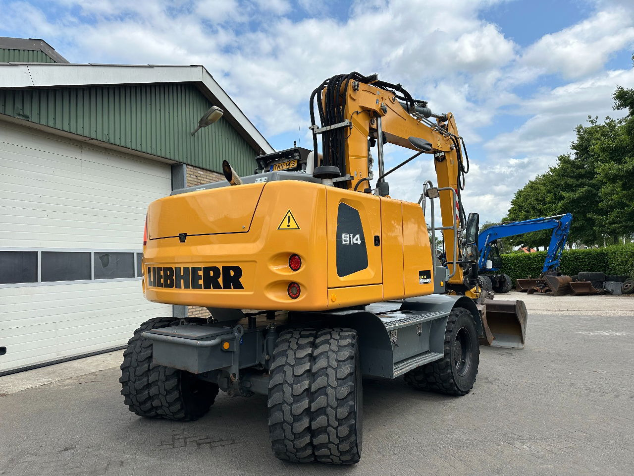 Liebherr A914 - מחפר גלגלים: תמונה 3 Liebherr A914 - מחפר גלגלים: תמונה 3
