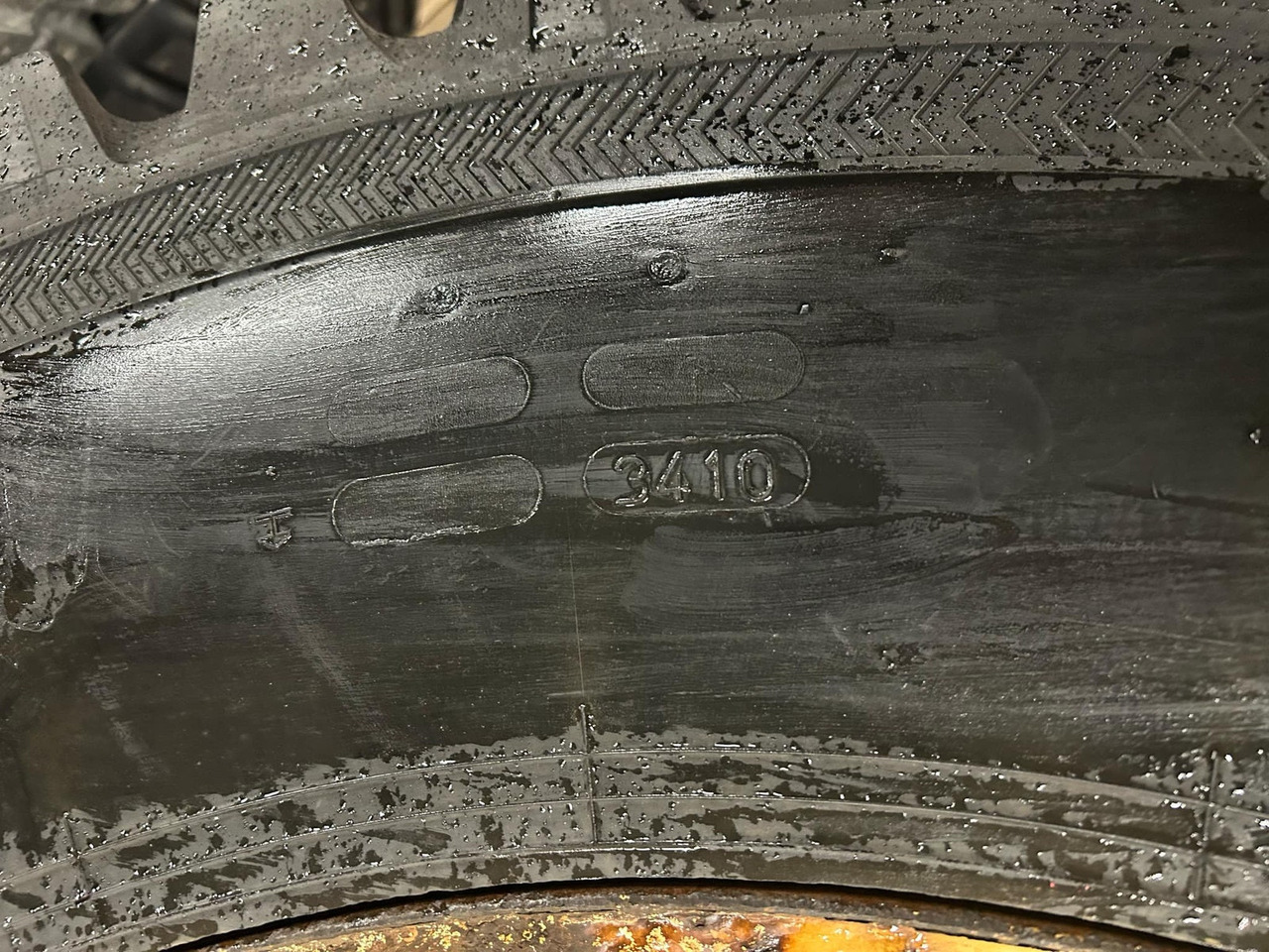 Andre TRI 2 Vinterdekk - חבילת גלגלים וצמיגים עבור מכונה חקלאית: תמונה 4 Andre TRI 2 Vinterdekk - חבילת גלגלים וצמיגים עבור מכונה חקלאית: תמונה 4