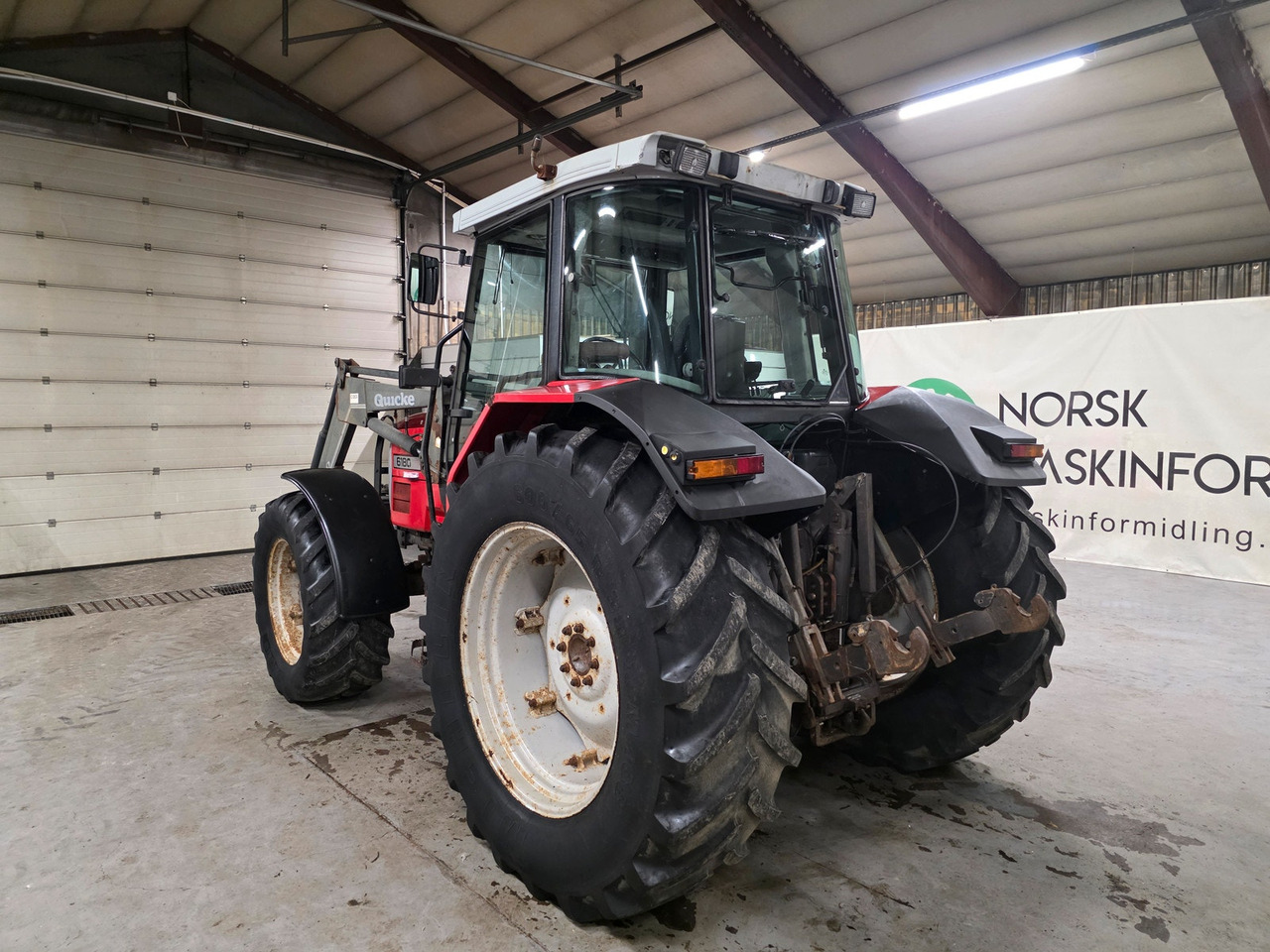 Massey Ferguson 6180 - טרקטור חקלאי: תמונה 3 Massey Ferguson 6180 - טרקטור חקלאי: תמונה 3
