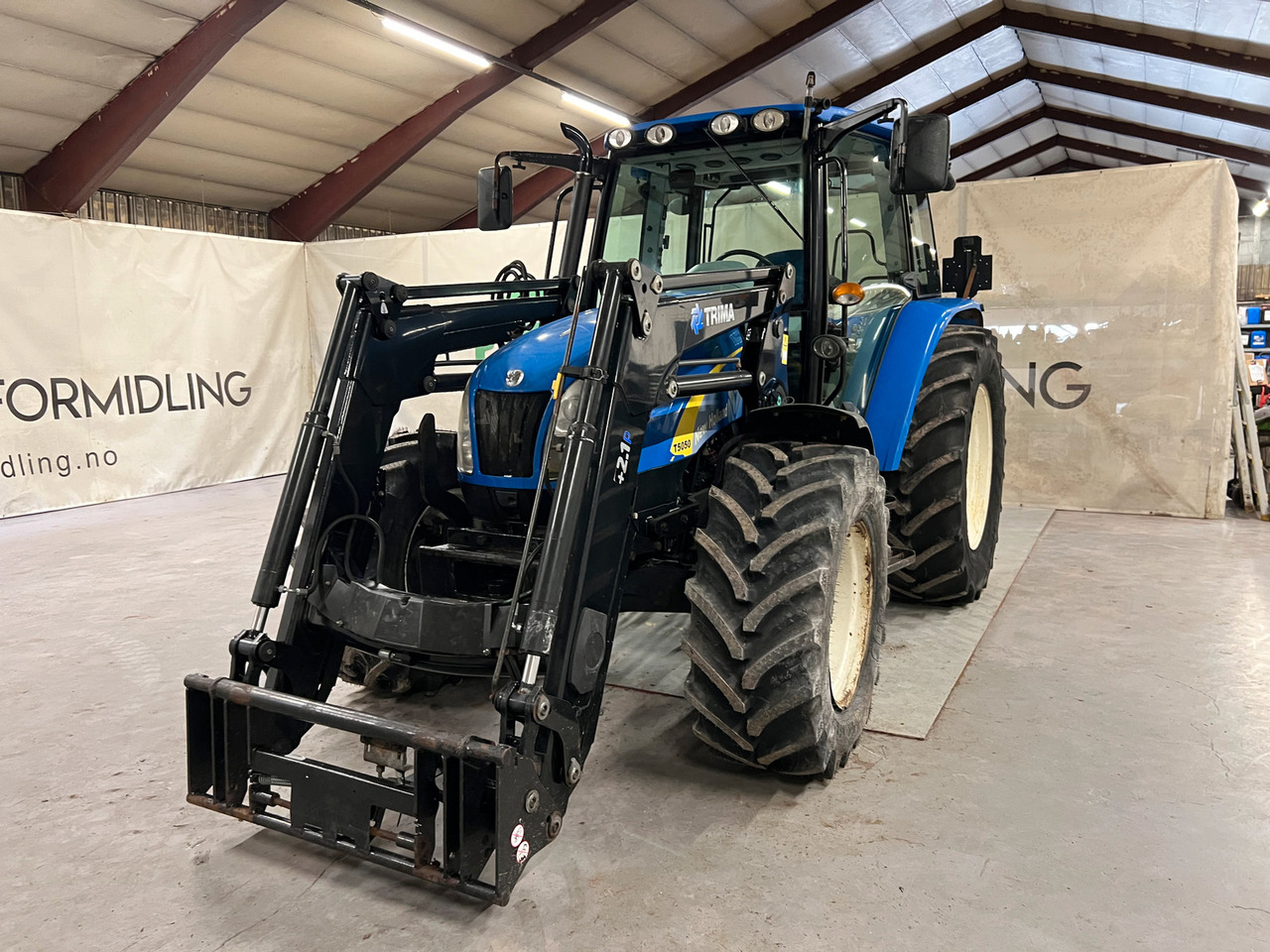 New Holland T 5050 #KUN 3844 Timer# - טרקטור חקלאי: תמונה 2 New Holland T 5050 #KUN 3844 Timer# - טרקטור חקלאי: תמונה 2