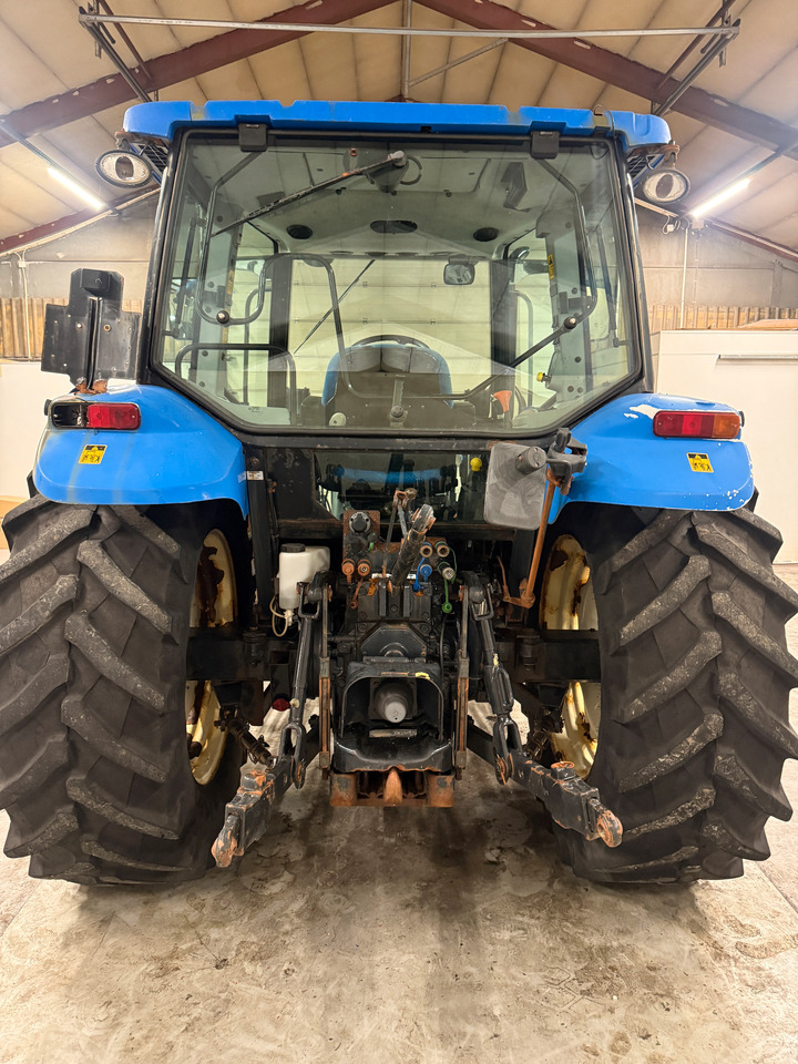 New Holland T5060 - טרקטור חקלאי: תמונה 4 New Holland T5060 - טרקטור חקלאי: תמונה 4