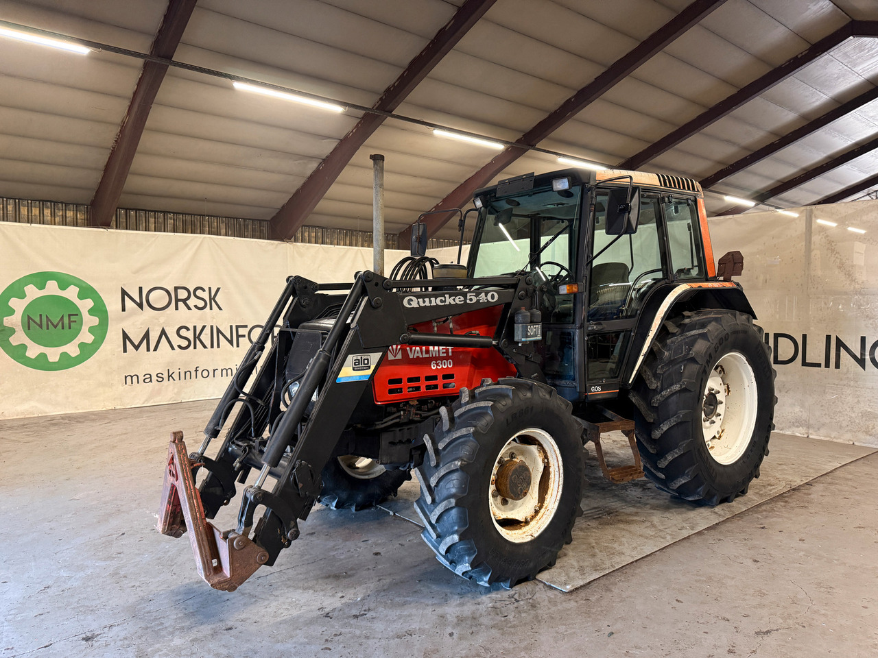 Valmet 6300 Turbo - טרקטור חקלאי: תמונה 1 Valmet 6300 Turbo - טרקטור חקלאי: תמונה 1