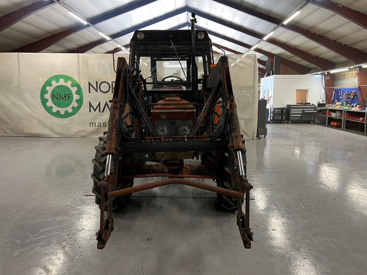 Zetor 7045 (Redusert moms) - טרקטור חקלאי: תמונה 4 Zetor 7045 (Redusert moms) - טרקטור חקלאי: תמונה 4