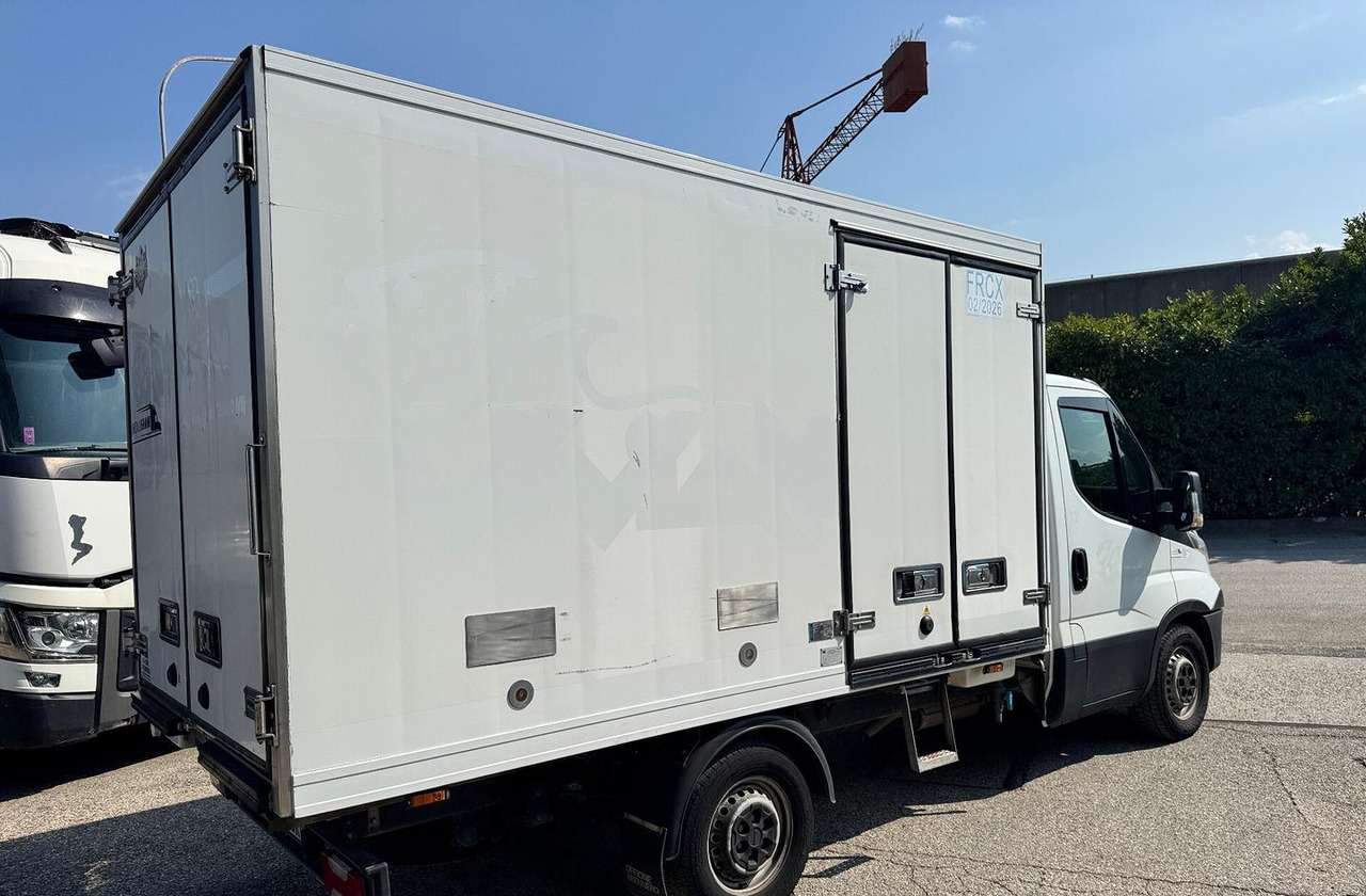 IVECO DAILY 35S15 - FRIGO FRC - PATENTE B - כלי רכב מסחרי לקירור: תמונה 3 IVECO DAILY 35S15 - FRIGO FRC - PATENTE B - כלי רכב מסחרי לקירור: תמונה 3