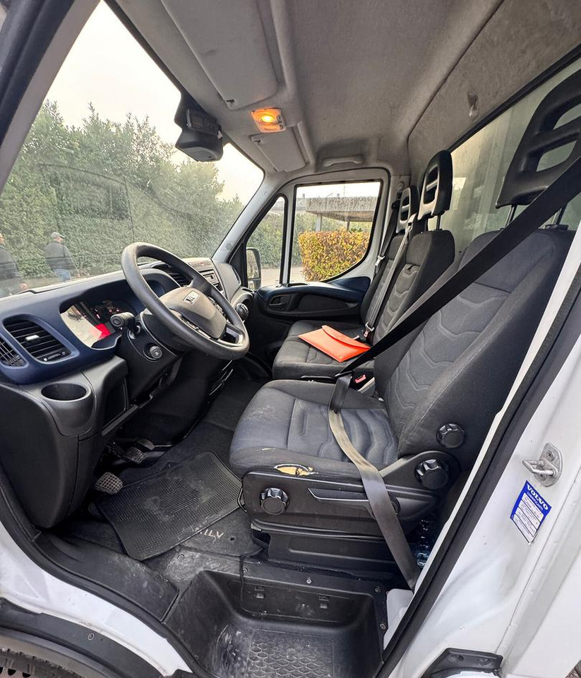 כלי רכב מסחרי לקירור IVECO DAILY 35S16 - FRIGO - 2019: תמונה 9
