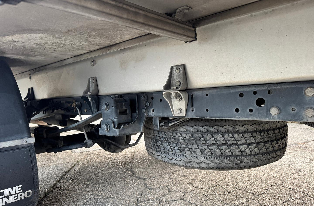 כלי רכב מסחרי לקירור IVECO DAILY 35S16 - FRIGO - 2019: תמונה 16