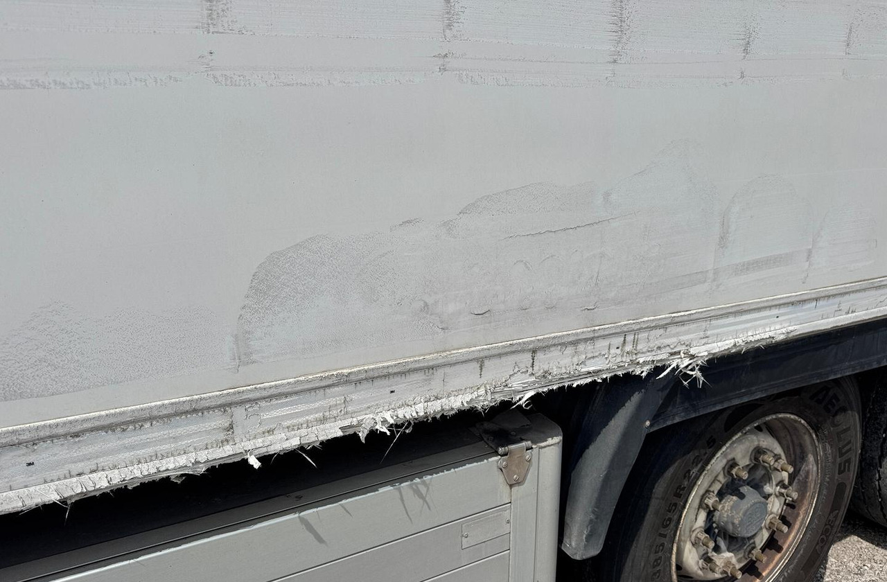 Semirimorchio Frigo Lamberet 2009 / Thermoking SLX - סמיטריילר עם קירור: תמונה 5 Semirimorchio Frigo Lamberet 2009 / Thermoking SLX - סמיטריילר עם קירור: תמונה 5