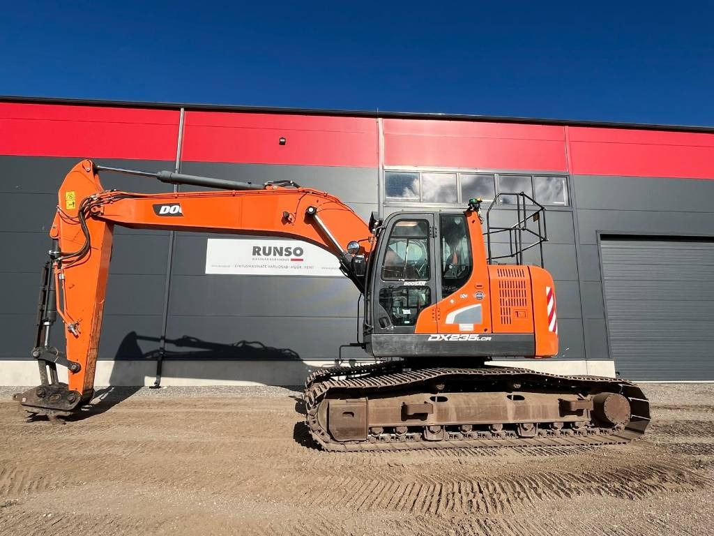 Doosan DX 235 LCR-5 - מחפר סורק: תמונה 1 Doosan DX 235 LCR-5 - מחפר סורק: תמונה 1