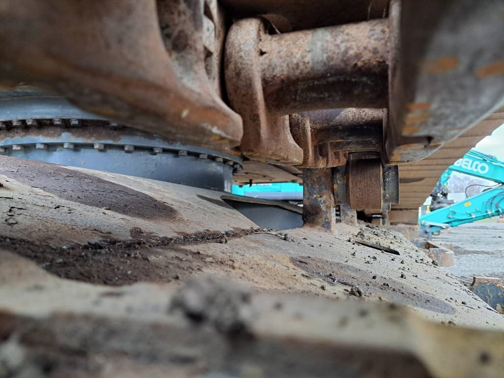 מחפר סורק Kobelco SK 210 LC-10: תמונה 11