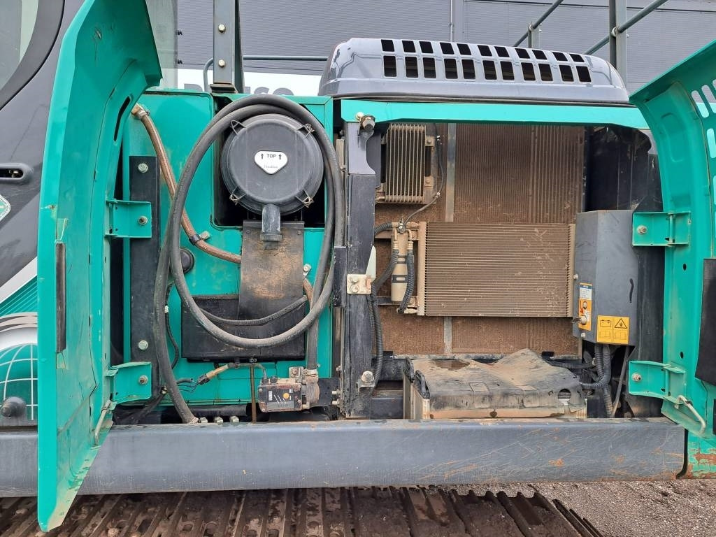מחפר סורק Kobelco SK 210 LC-10: תמונה 10