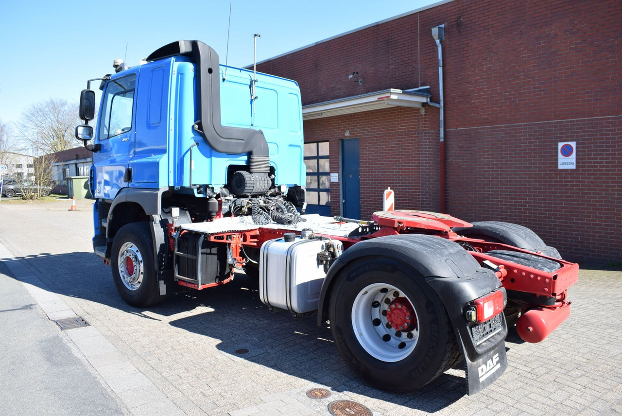 DAF CF 450 EURO6 Kipphydraulik Klima ACC Tempomat - יחידת טרקטור: תמונה 4 DAF CF 450 EURO6 Kipphydraulik Klima ACC Tempomat - יחידת טרקטור: תמונה 4
