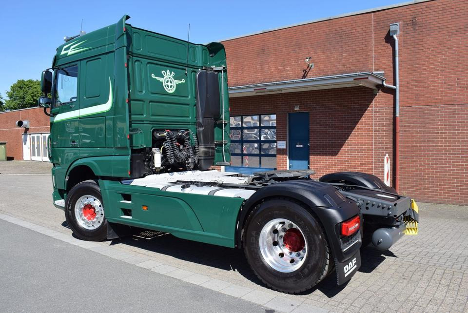 DAF XF 530 FT Retarder Leder Standklima Hydraulik - יחידת טרקטור: תמונה 5 DAF XF 530 FT Retarder Leder Standklima Hydraulik - יחידת טרקטור: תמונה 5