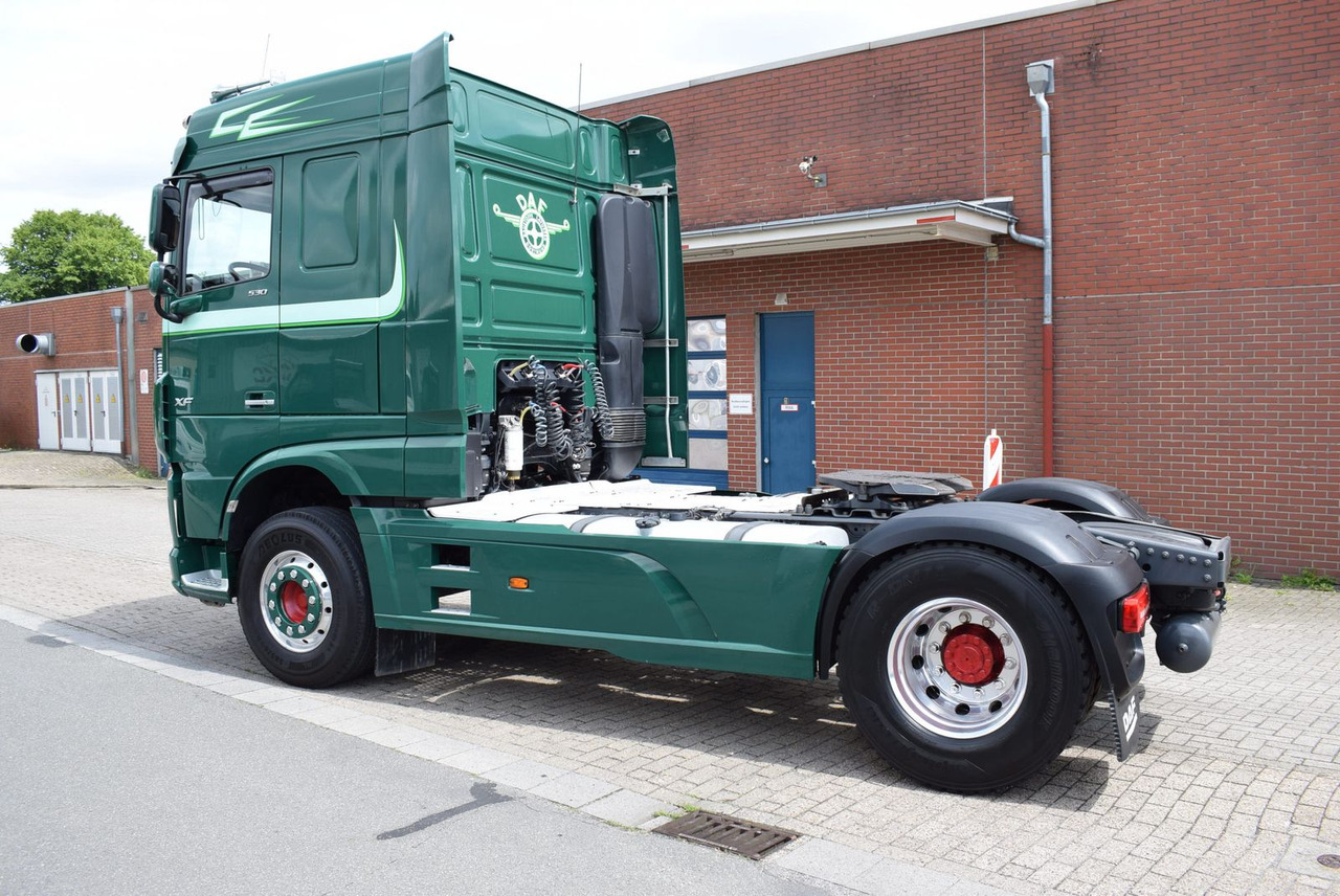 DAF XF 530 FT Retarder Leder Standklima Hydraulik - יחידת טרקטור: תמונה 4 DAF XF 530 FT Retarder Leder Standklima Hydraulik - יחידת טרקטור: תמונה 4