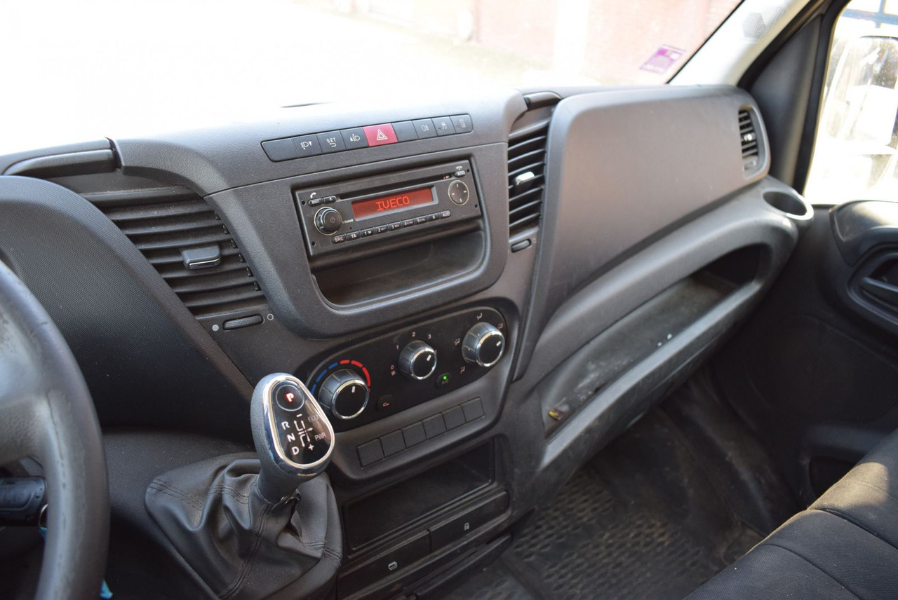 כלי רכב מסחרי עם לוח Iveco Daily 35C17 3,0 Automatik Klima AHK HU bis 12/25: תמונה 16