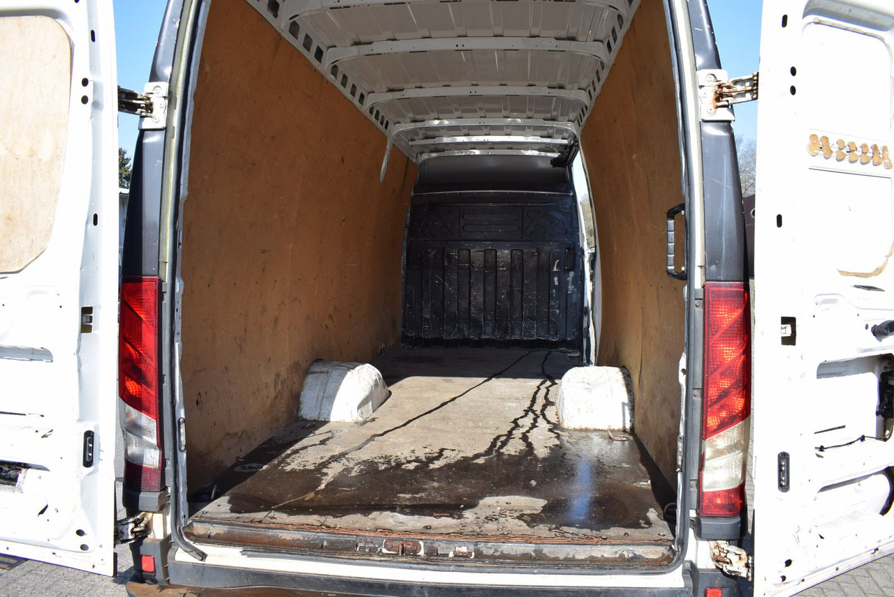 כלי רכב מסחרי עם לוח Iveco Daily 35C17 3,0 Automatik Klima AHK HU bis 12/25: תמונה 23