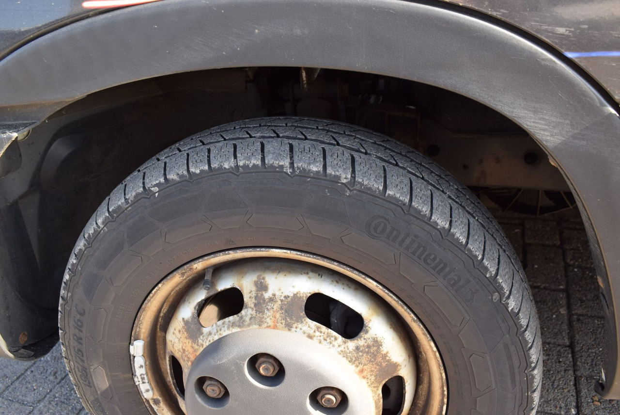 כלי רכב מסחרי עם לוח Iveco Daily 35C17 3,0 Automatik Klima AHK HU bis 12/25: תמונה 24