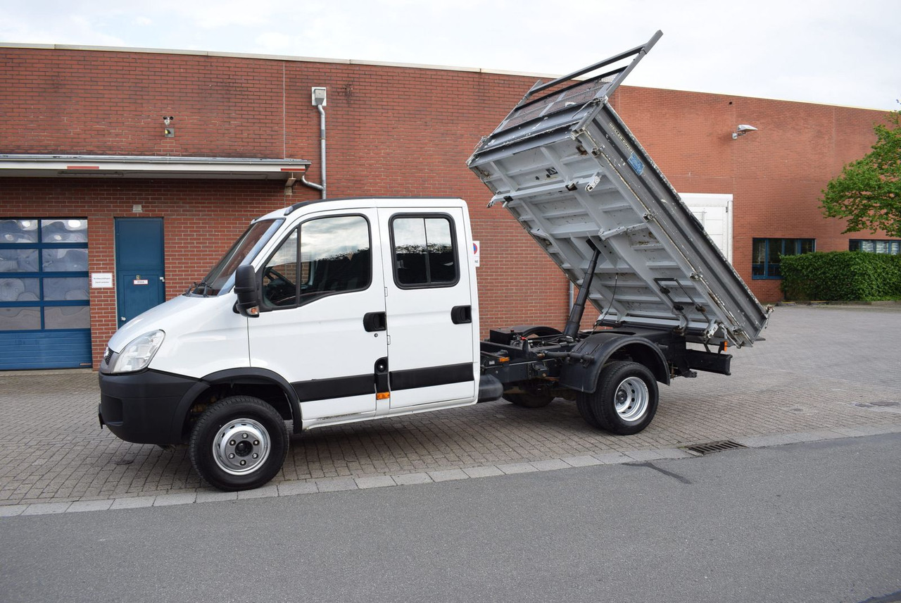 Iveco Daily 70 C17 Meiller Kipper Nutzlast 3100KG - כלי רכב מסחרי מזהיר, כלי רכב מסחרי קומבי: תמונה 2 Iveco Daily 70 C17 Meiller Kipper Nutzlast 3100KG - כלי רכב מסחרי מזהיר, כלי רכב מסחרי קומבי: תמונה 2
