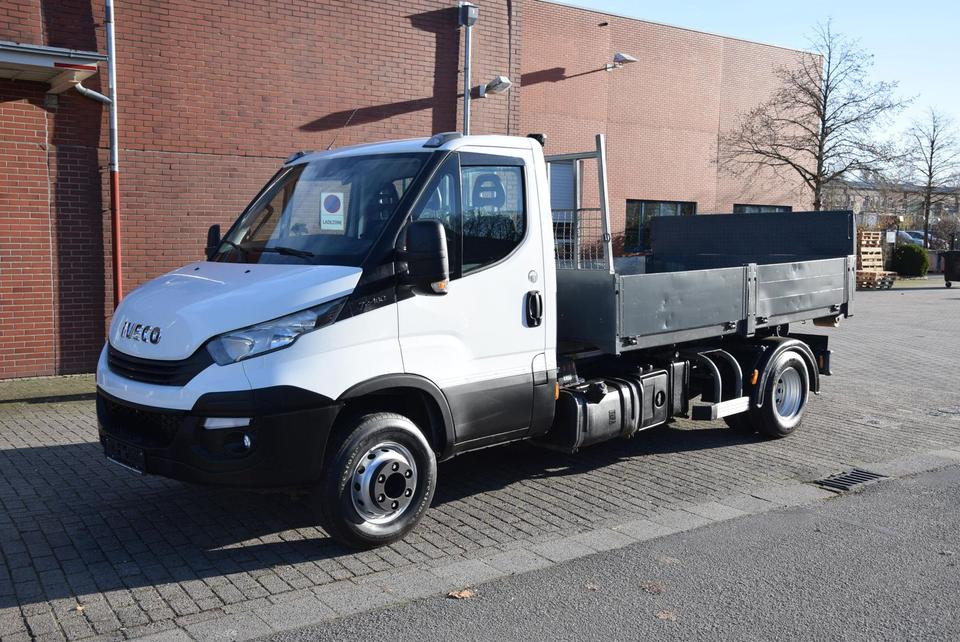 Iveco Daily 70 C18 City Haken Abrollkip.HIAB Multilift - כלי רכב מסחרי מזהיר: תמונה 2 Iveco Daily 70 C18 City Haken Abrollkip.HIAB Multilift - כלי רכב מסחרי מזהיר: תמונה 2