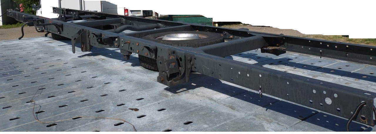 GOŁA RAMA IVECO DAILY 35S11 NR 725/095 - מסגרת/ שלדה עבור כלי רכב מסחרי: תמונה 5 GOŁA RAMA IVECO DAILY 35S11 NR 725/095 - מסגרת/ שלדה עבור כלי רכב מסחרי: תמונה 5