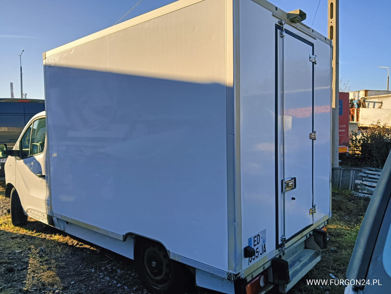 RENAULT TRAFIC KONTENER CHŁODNIA MROŹNIA NR 794 BRAK CG - כלי רכב מסחרי לקירור: תמונה 4 RENAULT TRAFIC KONTENER CHŁODNIA MROŹNIA NR 794 BRAK CG - כלי רכב מסחרי לקירור: תמונה 4