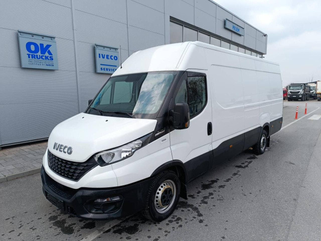 כלי רכב מסחרי לנוסעים IVECO Daily 35S16A8 V 16m3: תמונה 1