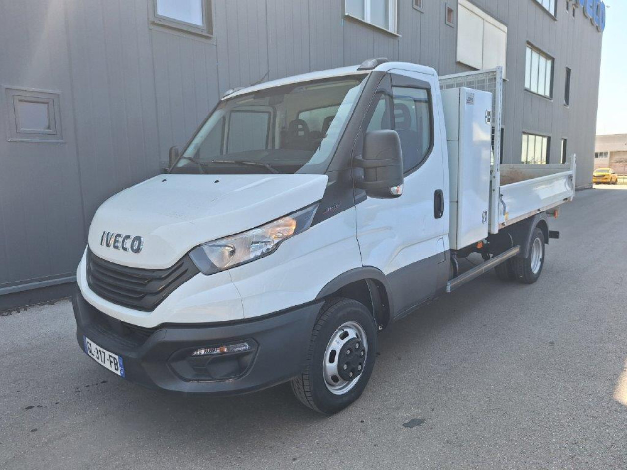 IVECO Daily 35C16 tipper - כלי רכב מסחרי מזהיר: תמונה 1 IVECO Daily 35C16 tipper - כלי רכב מסחרי מזהיר: תמונה 1