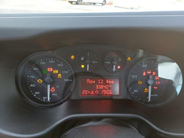 IVECO Daily 35S16H3.0 - משאית גרירה: תמונה 3 IVECO Daily 35S16H3.0 - משאית גרירה: תמונה 3