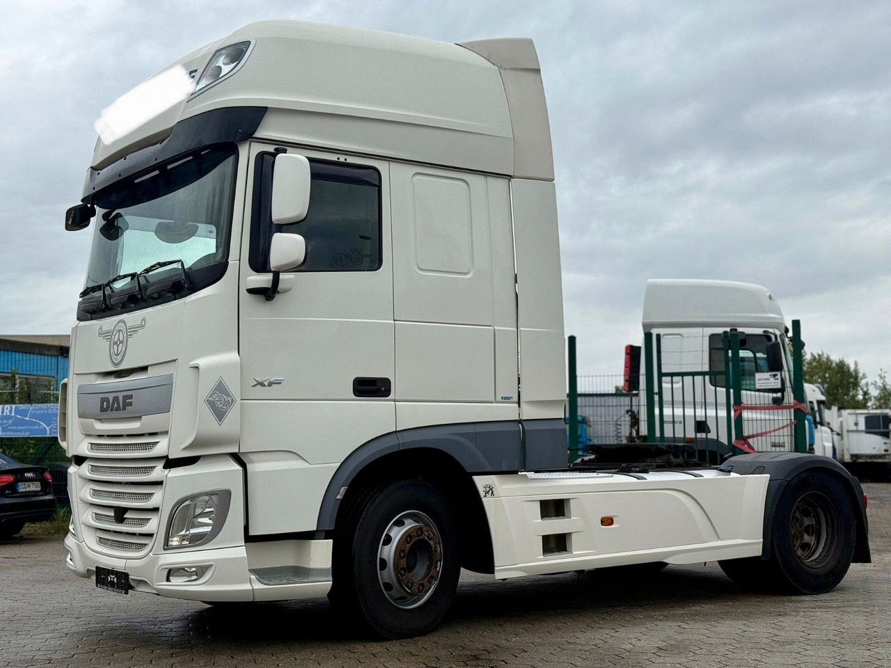 DAF XF 460 +Retarter+2xTank - יחידת טרקטור: תמונה 3 DAF XF 460 +Retarter+2xTank - יחידת טרקטור: תמונה 3