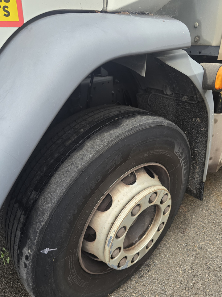 DAF LF 320 - משאית תיבה: תמונה 4 DAF LF 320 - משאית תיבה: תמונה 4