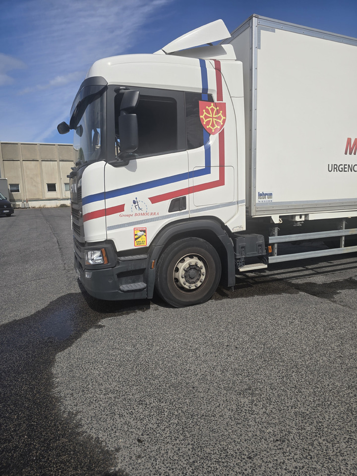 SCANIA R 450 - מוביל מכולות/ משאית החלפת גוף: תמונה 5 SCANIA R 450 - מוביל מכולות/ משאית החלפת גוף: תמונה 5